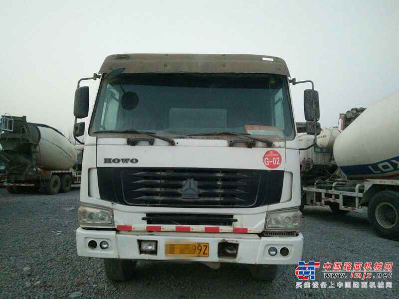 山东出售转让二手2010年中国重汽豪泺ZZ1317N3267C搅拌运输车