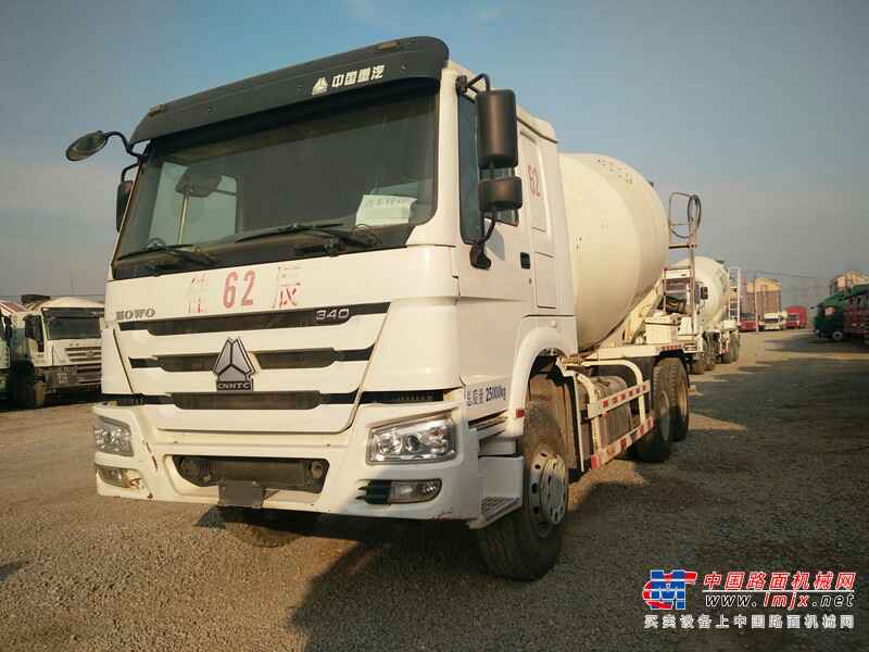 山东出售转让二手2016年中国重汽ZZ1257N4048W搅拌运输车