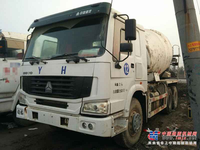 山东出售转让二手2010年中国重汽豪泺ZZ1317N3267C搅拌运输车