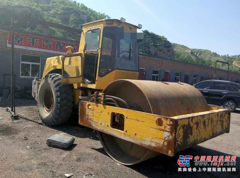 山西出售转让二手6000小时2003年洛建YZ16B单钢轮压路机
