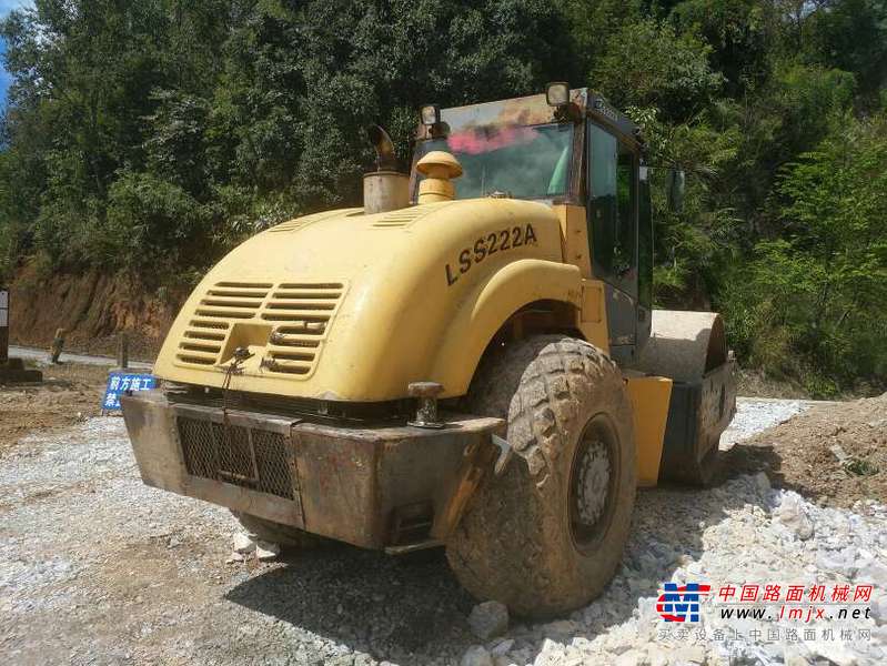 云南出售转让二手4231小时2005年洛建LSS218A单钢轮压路机