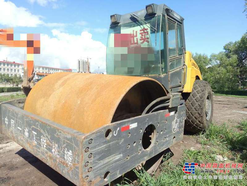 黑龙江出售转让二手20000小时2005年洛建LSS220P单钢轮压路机