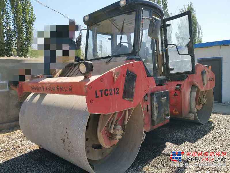 甘肃出售转让二手5000小时2011年洛阳路通LTC212双钢轮压路机