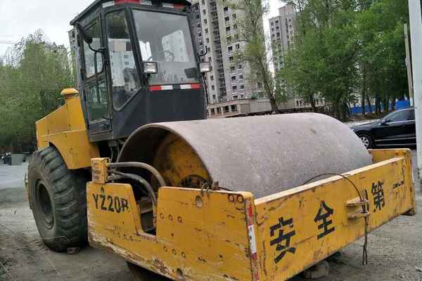 辽宁出售转让二手5000小时2007年洛阳路通YZ18F单钢轮压路机
