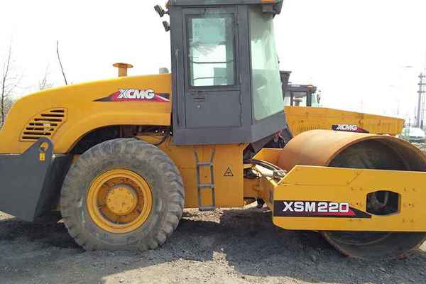 山西出售转让二手7000小时2009年徐工XSM220双钢轮压路机