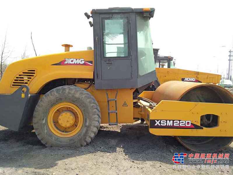 山西出售转让二手7000小时2009年徐工XSM220双钢轮压路机