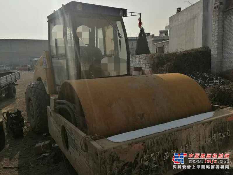 山西出售转让二手6000小时2004年洛阳路通LT218B单钢轮压路机