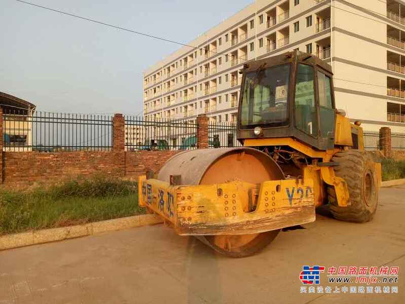 江西出售转让二手17000小时2005年洛建ZY18单钢轮压路机