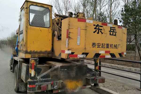 辽宁出售转让二手3000小时2005年东岳重工ZQY8M汽车起重机
