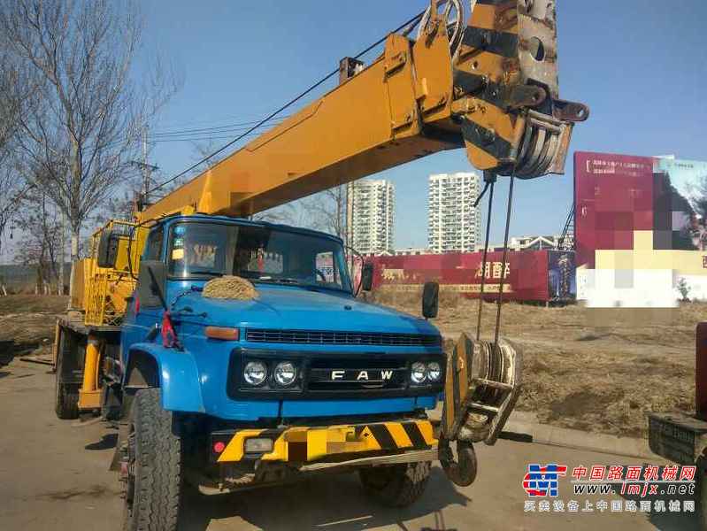 辽宁出售转让二手6000小时2003年东岳重工QY12C汽车起重机