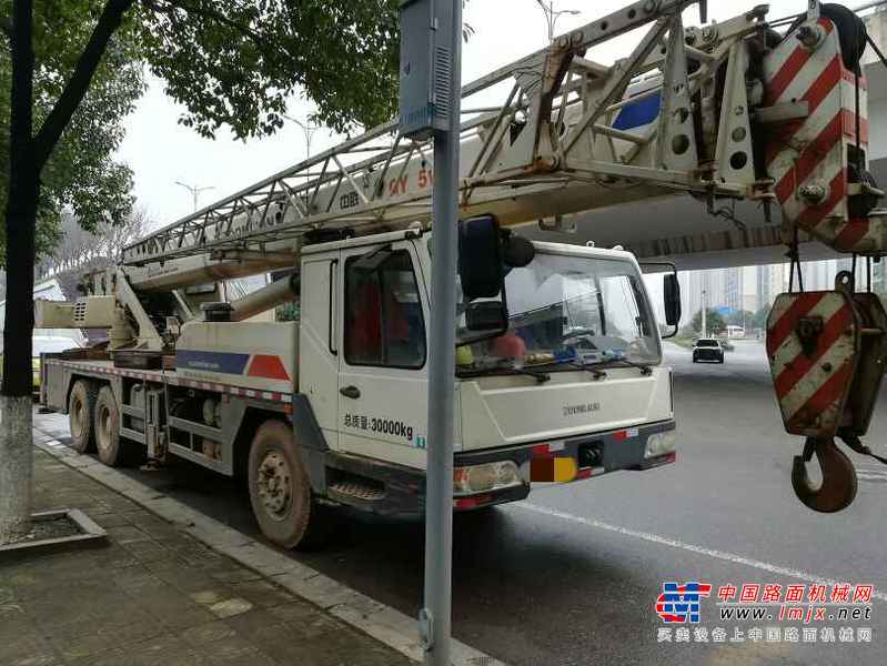 湖南出售转让二手4000小时2013年中联重科QY25V431汽车起重机