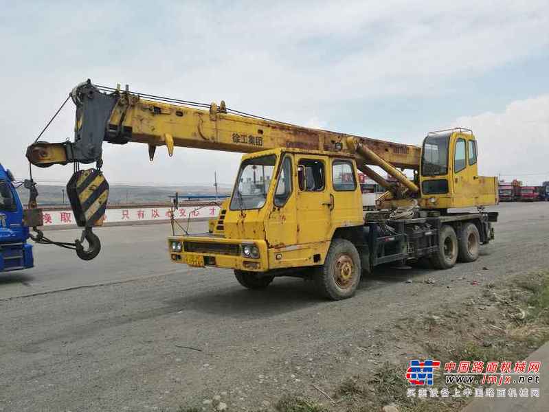山西出售转让二手8000小时2005年徐工QY16D汽车起重机