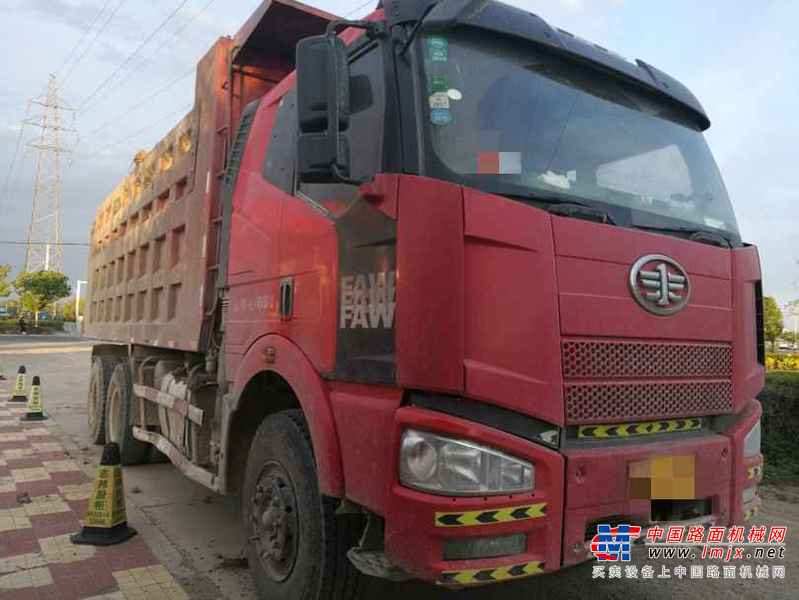 吉林出售转让二手2010年解放CA3311P1K2L3T4EA8D自卸车