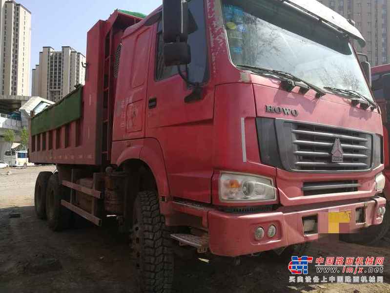 吉林出售转让二手2010年中国重汽豪沃ZZ3257N3847D1自卸车