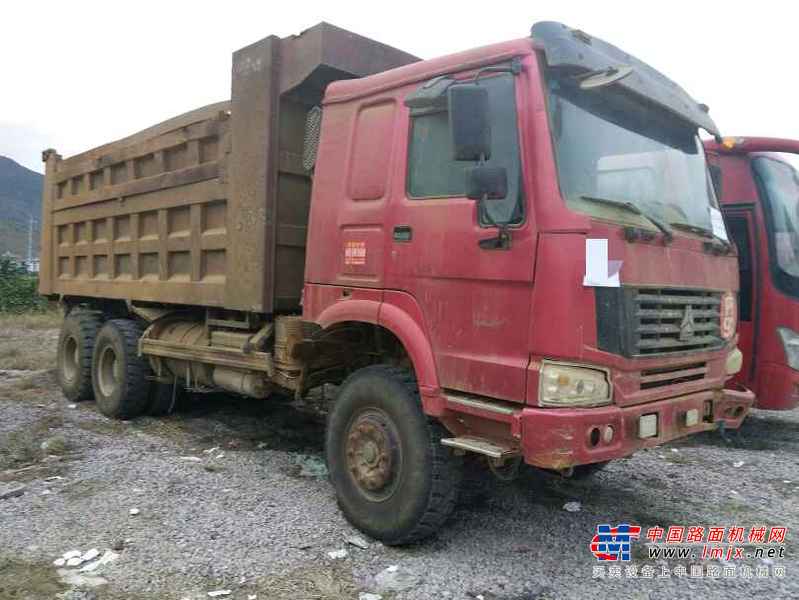 贵州出售转让二手2009年中国重汽豪沃ZZ3257N3847D1N7WA自卸车