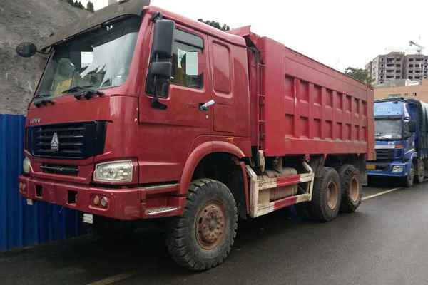 贵州出售转让二手2010年中国重汽豪沃ZZ3257M2941自卸车