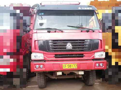 云南出售转让二手2014年中国重汽豪泺ZZ3257N3847C自卸车
