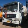 陕西出售转让二手2011年中国重汽豪泺ZZ1317N3267C搅拌运输车