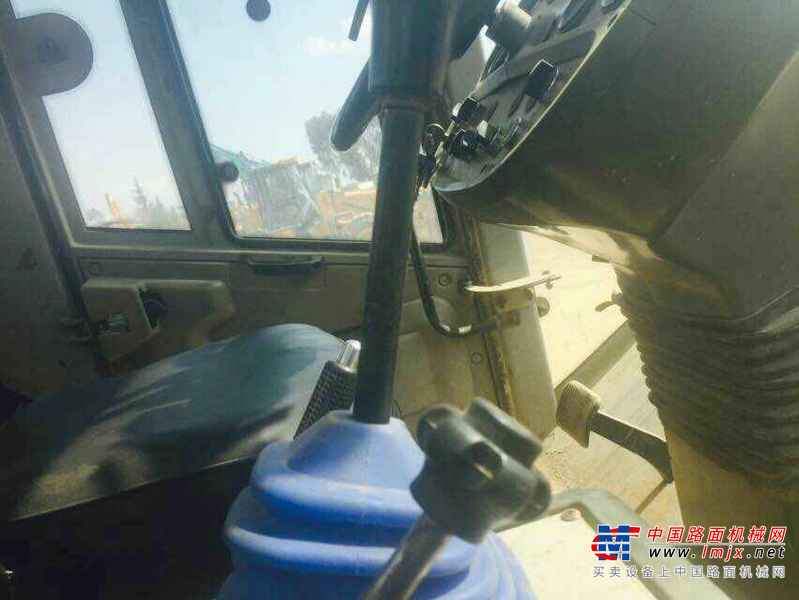 云南出售转让二手3000小时2013年徐工XS222J单钢轮压路机