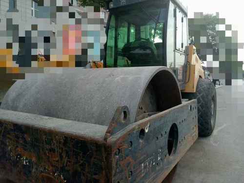 辽宁出售转让二手8000小时2009年洛阳路通LT220B单钢轮压路机