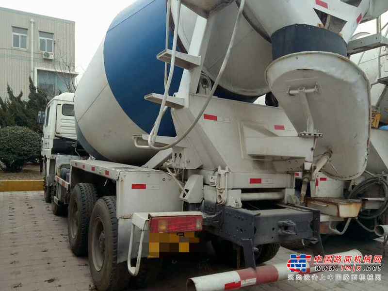辽宁出售转让二手2010年陕汽德龙SX5315GJBJT306C搅拌运输车