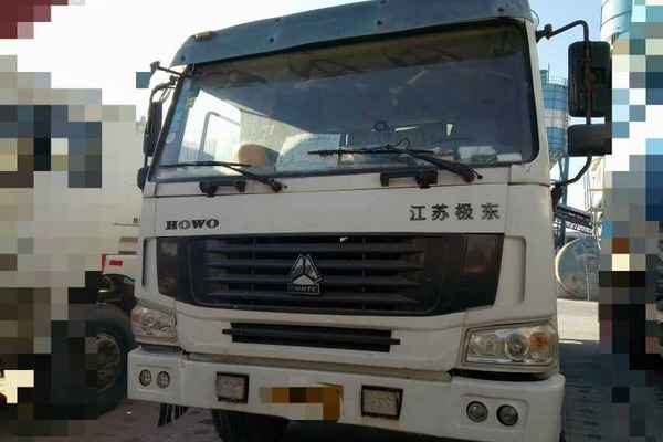 辽宁出售转让二手2010年中国重汽豪沃ZZ5255GJBN3845C搅拌运输车