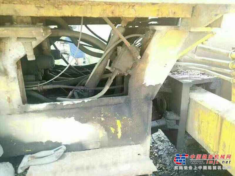 江西出售转让二手10000小时2005年徐工YZC2B单钢轮压路机