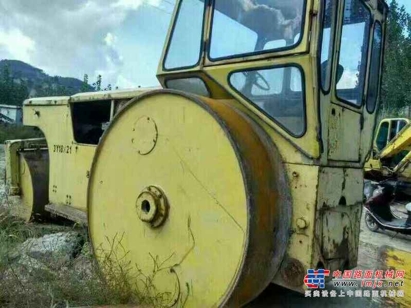 山西出售转让二手2900小时2007年洛阳路通3Y18X21三轮压路机