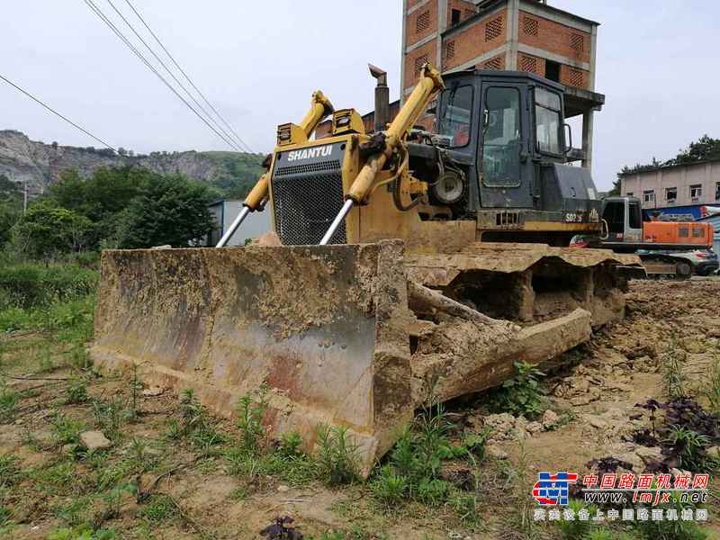 安徽出售转让二手10000小时2008年山推SD22推土机