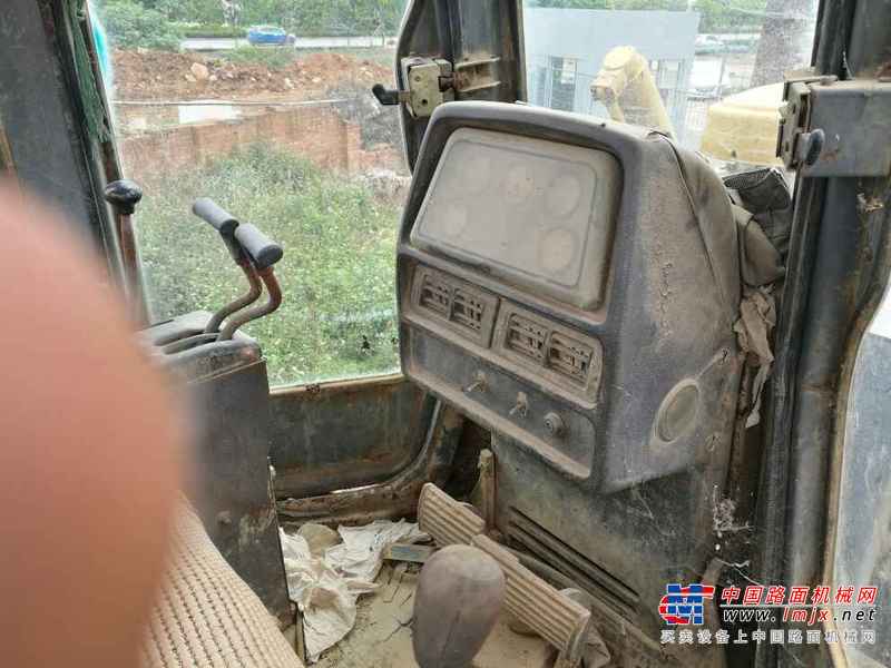 云南出售转让二手6752小时2005年山推SD16推土机