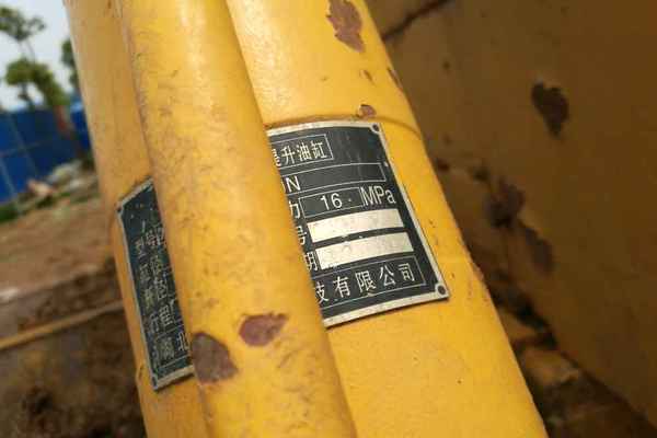 湖北出售转让二手5600小时2012年东方红CB1002推土机