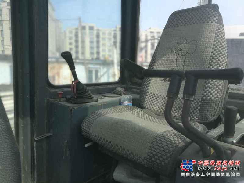 吉林出售转让二手5000小时2004年山推SD13推土机