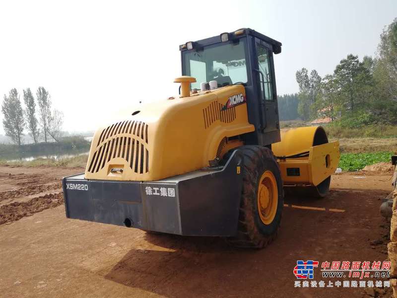 山东出售转让二手6180小时2006年徐工XSM220单钢轮压路机
