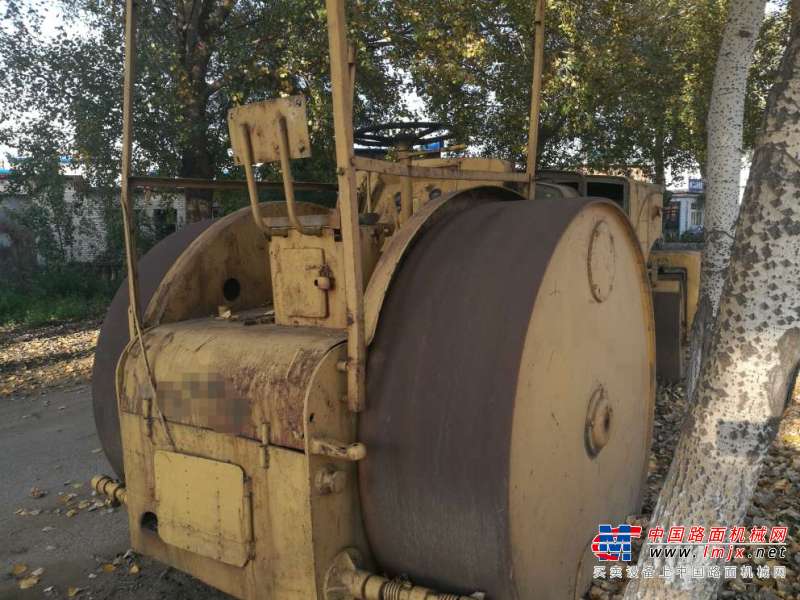 辽宁出售转让二手6000小时2005年山东公路机械厂YZ20三轮压路机