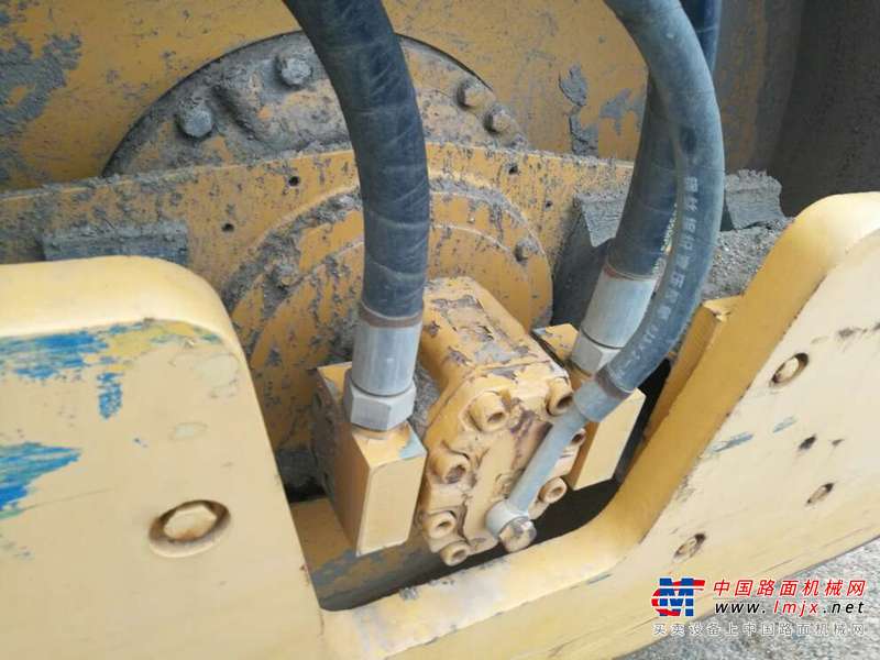 黑龙江出售转让二手1000小时2006年洛建YZ16B单钢轮压路机