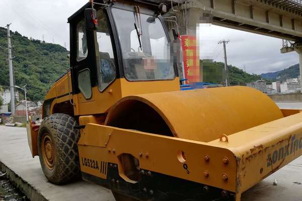 陕西出售转让二手500小时2015年龙工LG522A单钢轮压路机
