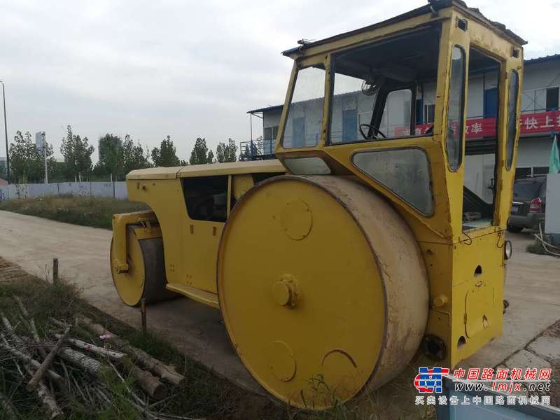 陕西出售转让二手5000小时2005年洛阳路通3Y18X21三轮压路机
