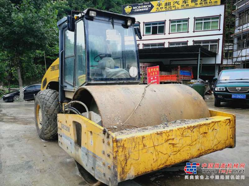 贵州出售转让二手9680小时2005年厦工XG622MH单钢轮压路机