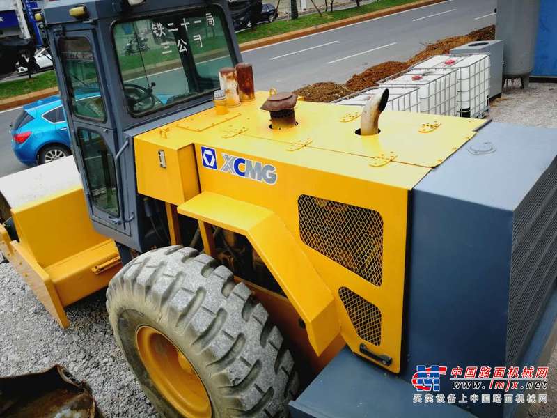 贵州出售转让二手9800小时2006年徐工YZ18JC单钢轮压路机