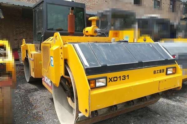 陕西出售转让二手3000小时2009年徐工XD131双钢轮压路机