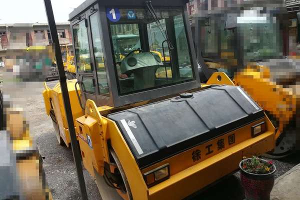 陕西出售转让二手3000小时2009年徐工XD131双钢轮压路机