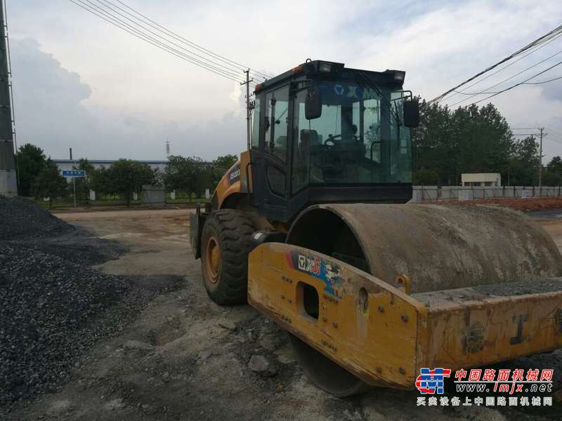 江西出售转让二手1500小时2015年徐工XS223J单钢轮压路机