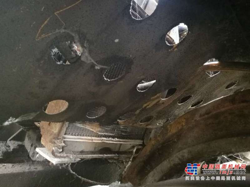 辽宁出售转让二手6000小时2005年徐工2YJ8双钢轮压路机