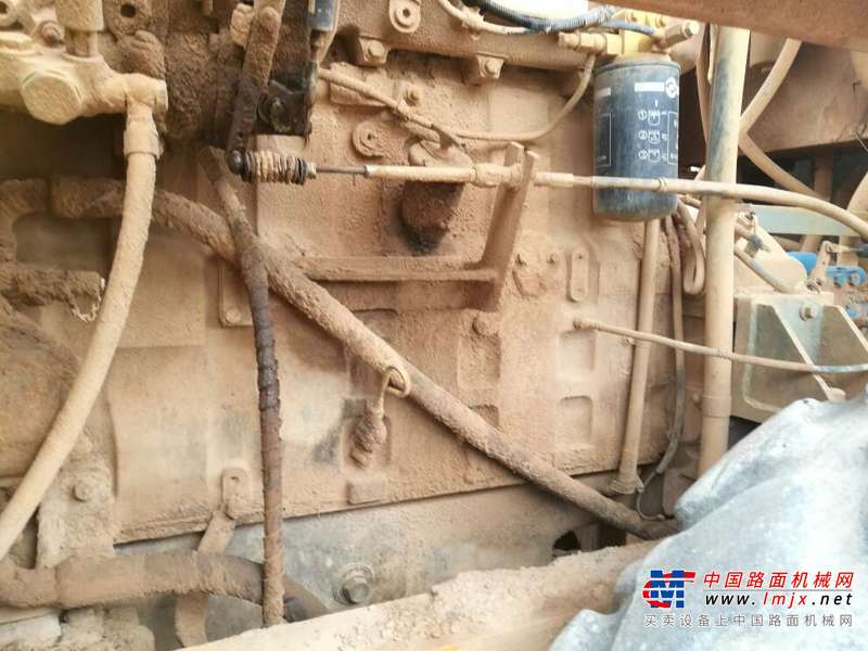 云南出售转让二手5903小时2005年江麓W2002A单钢轮压路机