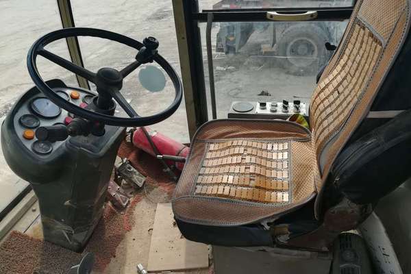陕西出售转让二手800小时2015年厦工XG6224M单钢轮压路机