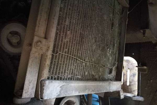 辽宁出售转让二手10000小时2005年徐工2YJ8三轮压路机