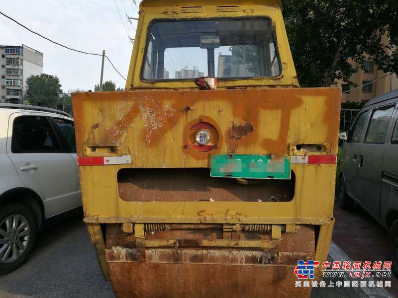 辽宁出售转让二手10000小时2005年徐工2YJ8三轮压路机