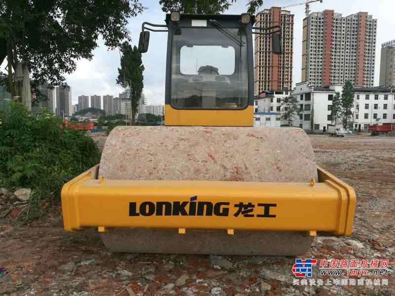 江西出售转让二手5000小时2011年龙工LG520B单钢轮压路机