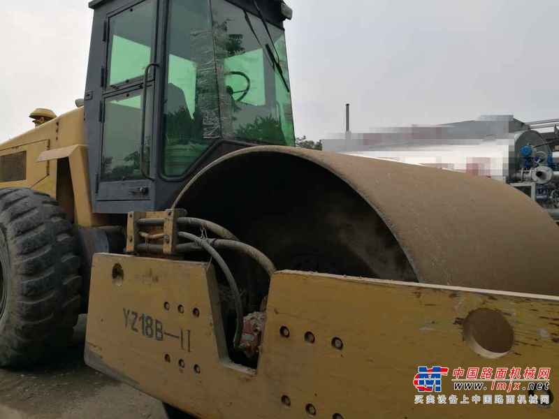 辽宁出售转让二手6000小时2005年洛建YZ18B单钢轮压路机