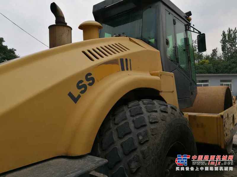 辽宁出售转让二手6000小时2008年洛建LSS2101单钢轮压路机
